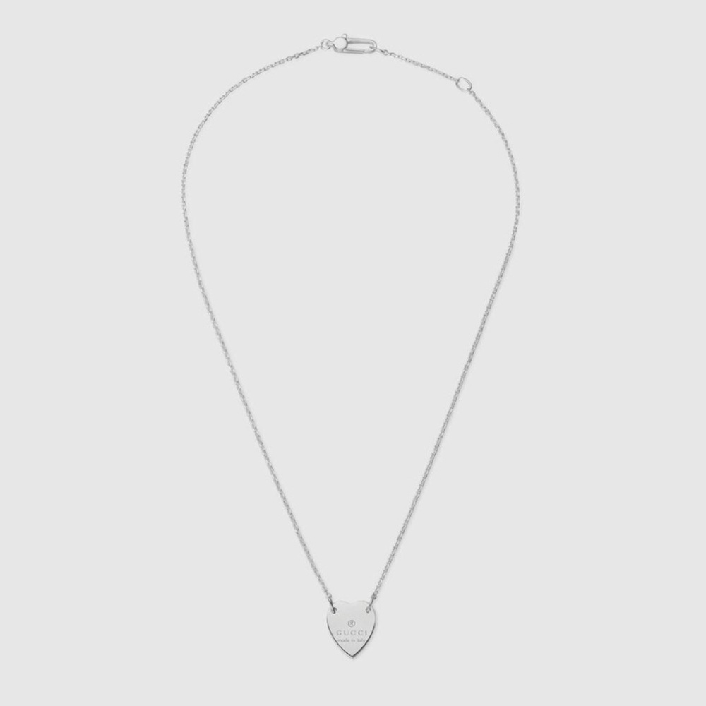 !SOLD! Gucci Heart Pendant Necklace